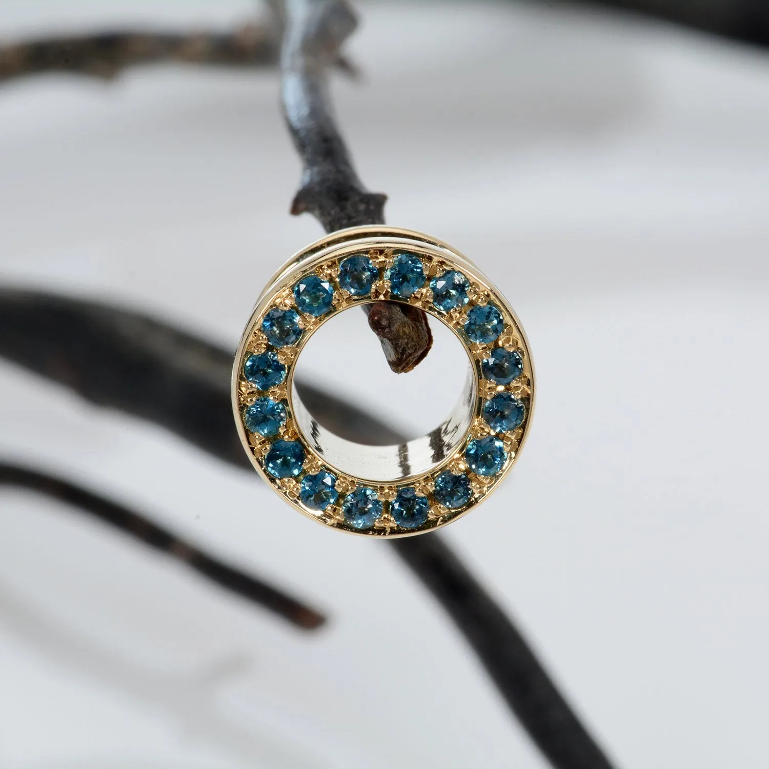Flesh Tunnels Topaz Blue London 14K